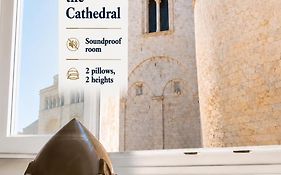 Bari Landlord 8 - Una Finestra Sulla Cattedrale